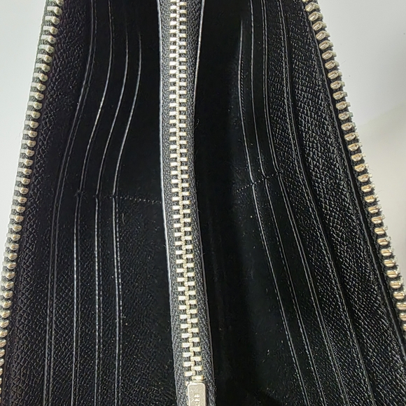 Coach Black Leather Wallet NWOT - Picture 3 of 3